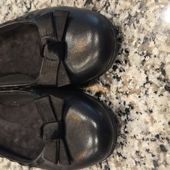 WALKING CRADLES FAWN SLIP-ON LEATHER FLATS. SIZE 7B. - Picture 8 of 9